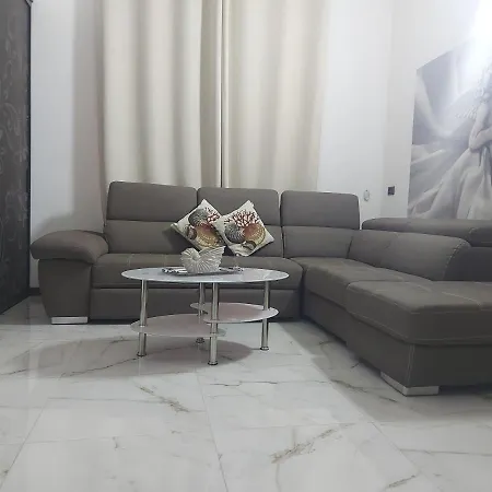 Apartment S & G
